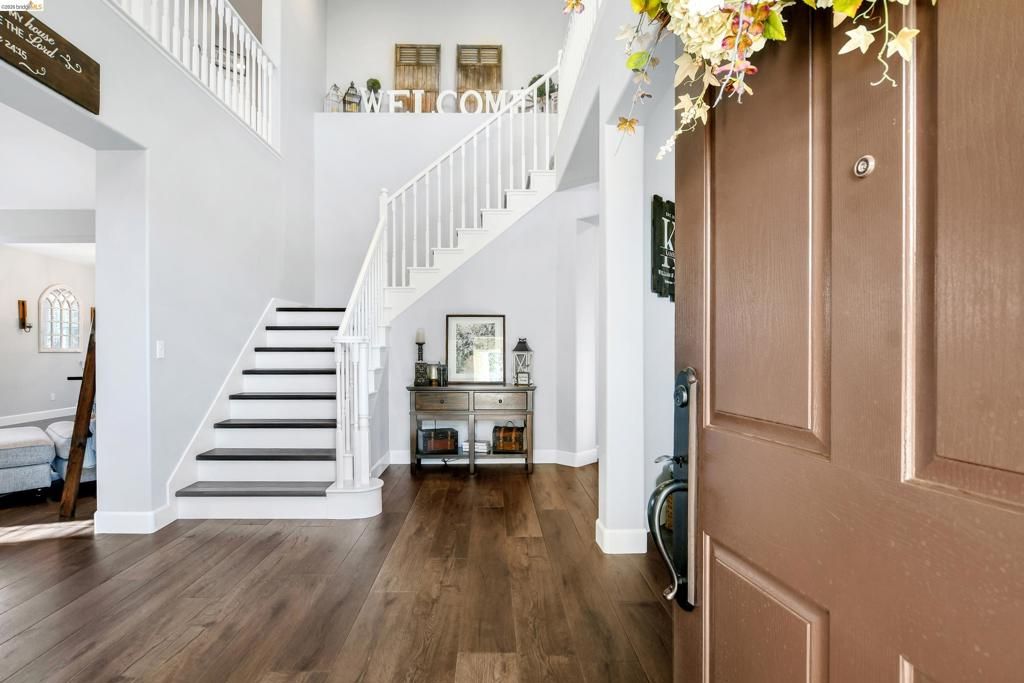 Photo of 1613 Antica Dr, Brentwood, CA 94513 (MLS # 41130813)
