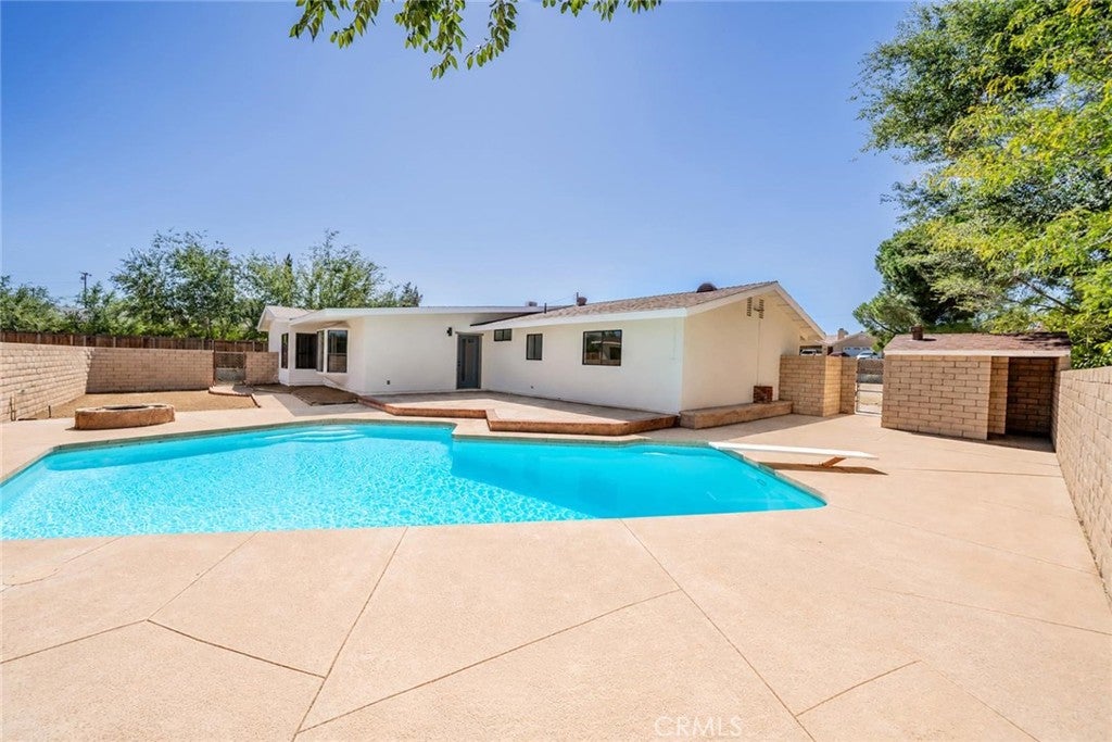 9221 Jacaranda