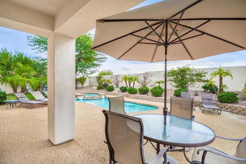 80487 Avenida Santa Belinda