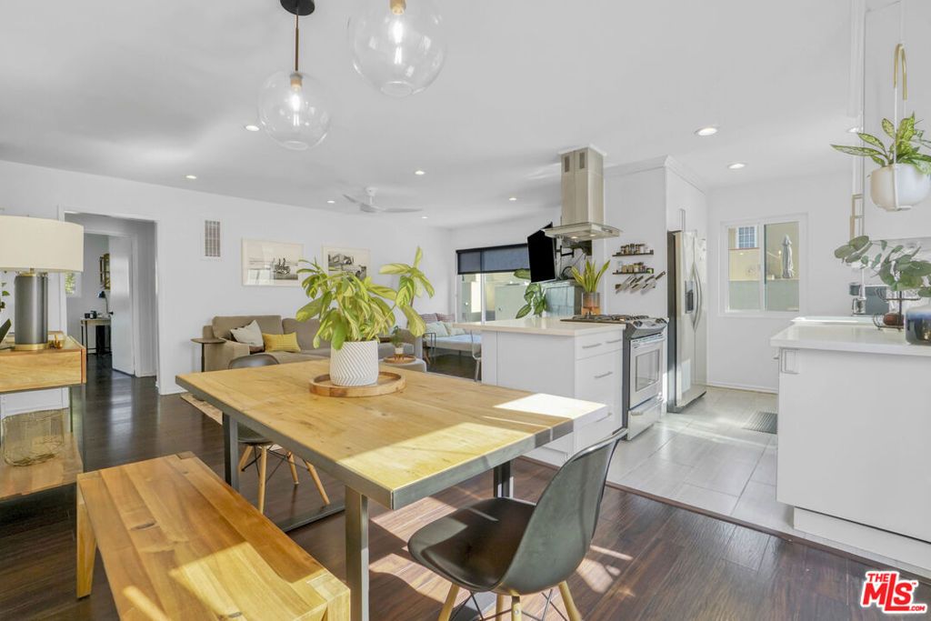 Photo of 1315 Stanford Street #7, Santa Monica, CA 90404 (MLS # 25585859)