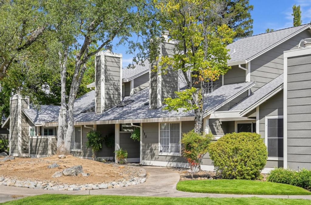 125 Pierpoint Circle