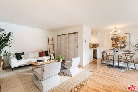 532 N Rossmore Avenue 406 Los Angeles CA 90004