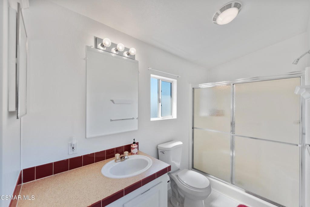 Ventu Villa Mobile Home-178 - 1000952 - Manufactured In Park