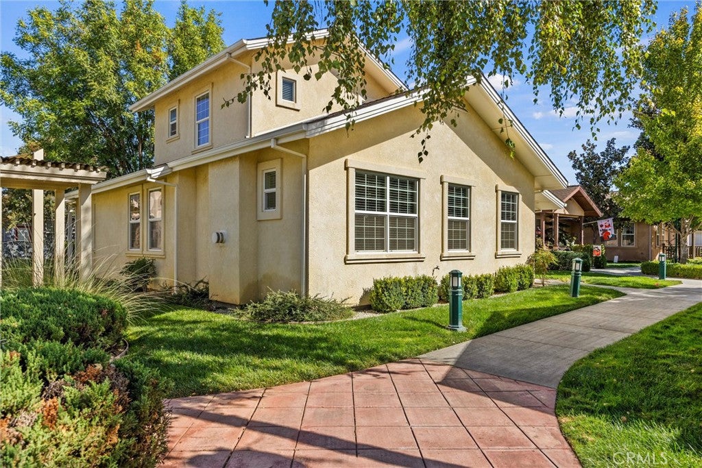 1332 Kate Court