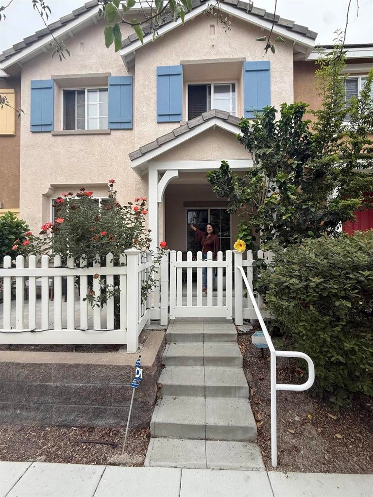1460 Canvas Dr #4 4