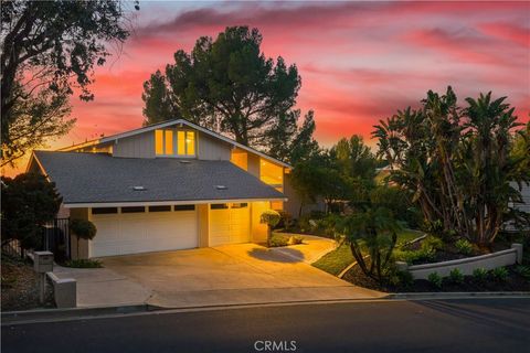 Photo of 10961 Limetree Dr, North Tustin, CA 92705 (MLS # WS26040290)
