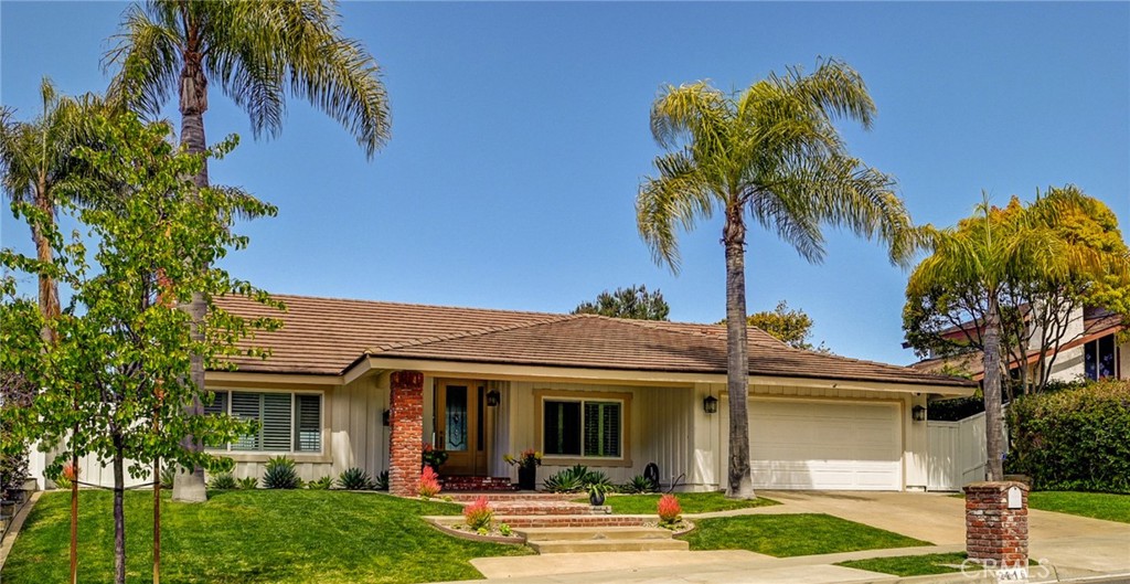 2216 Port Durness Place