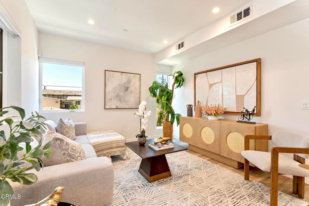 220 E Broadway B