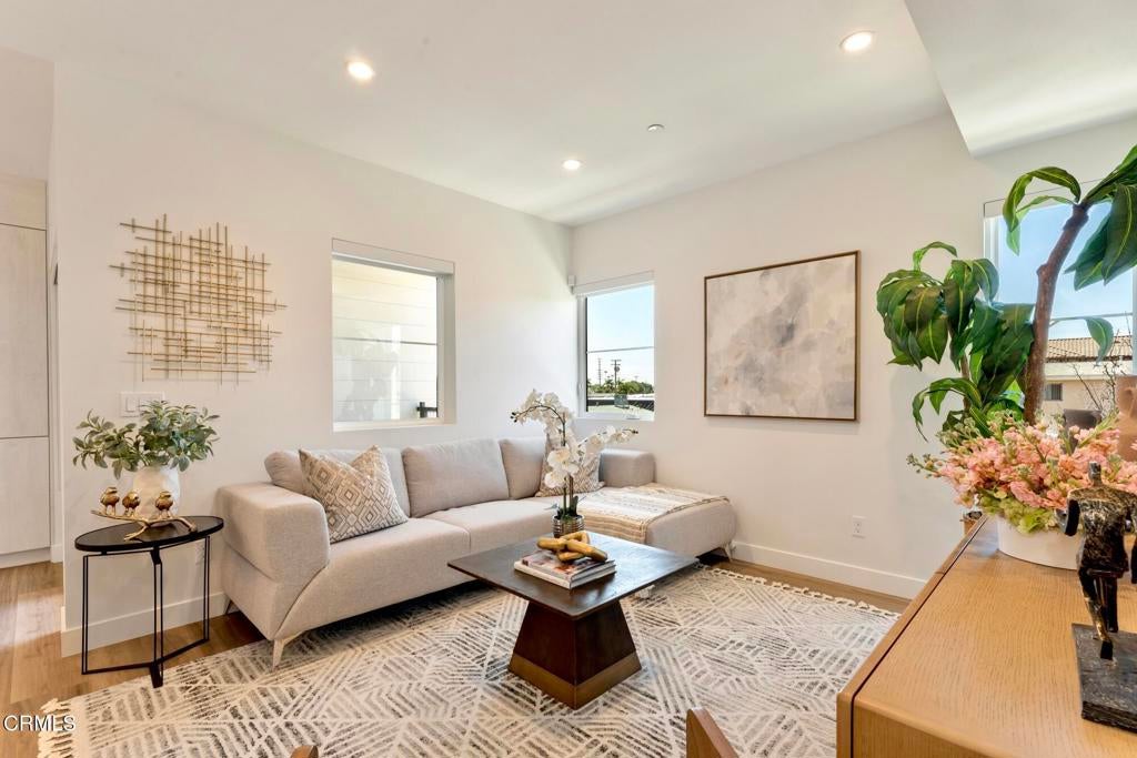 220 E Broadway B