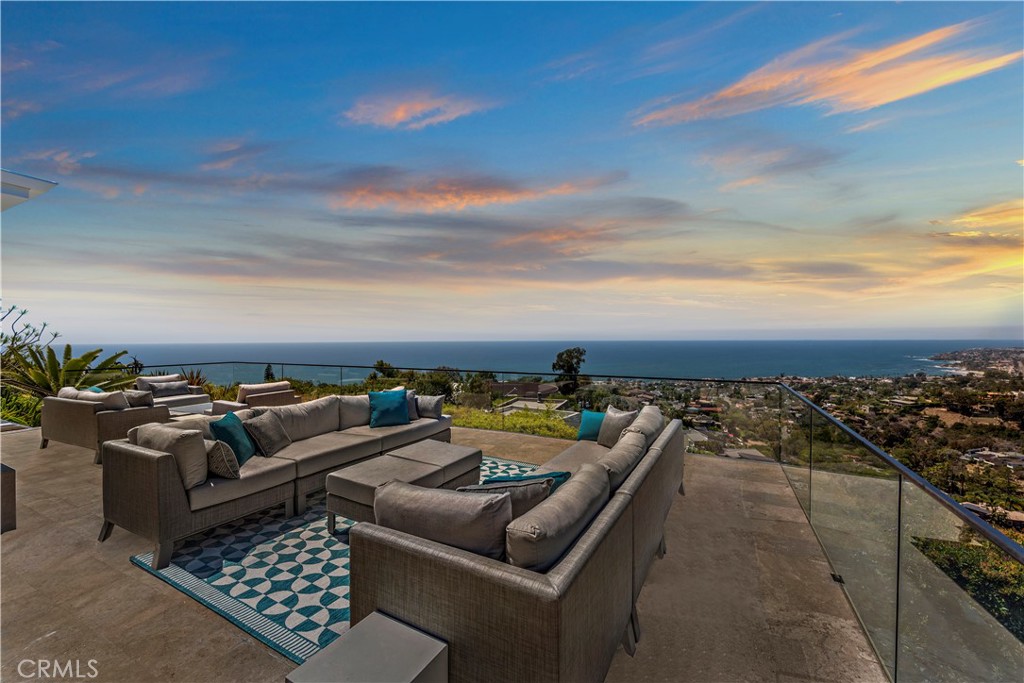 Summit Ridge (SR) - Residential Lease