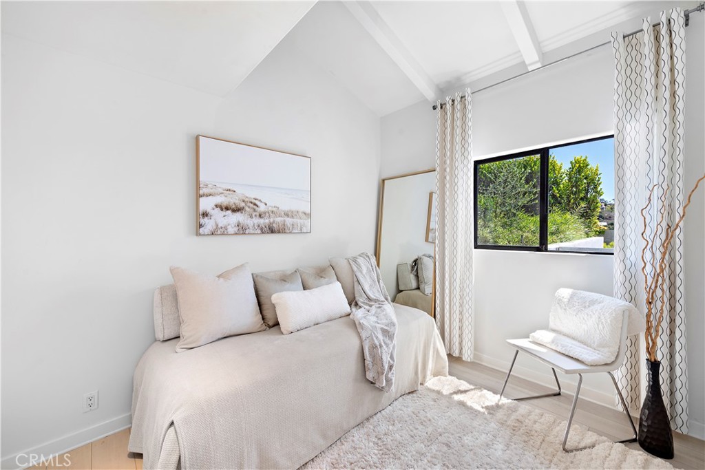 Summit Ridge (SR) - Residential Lease