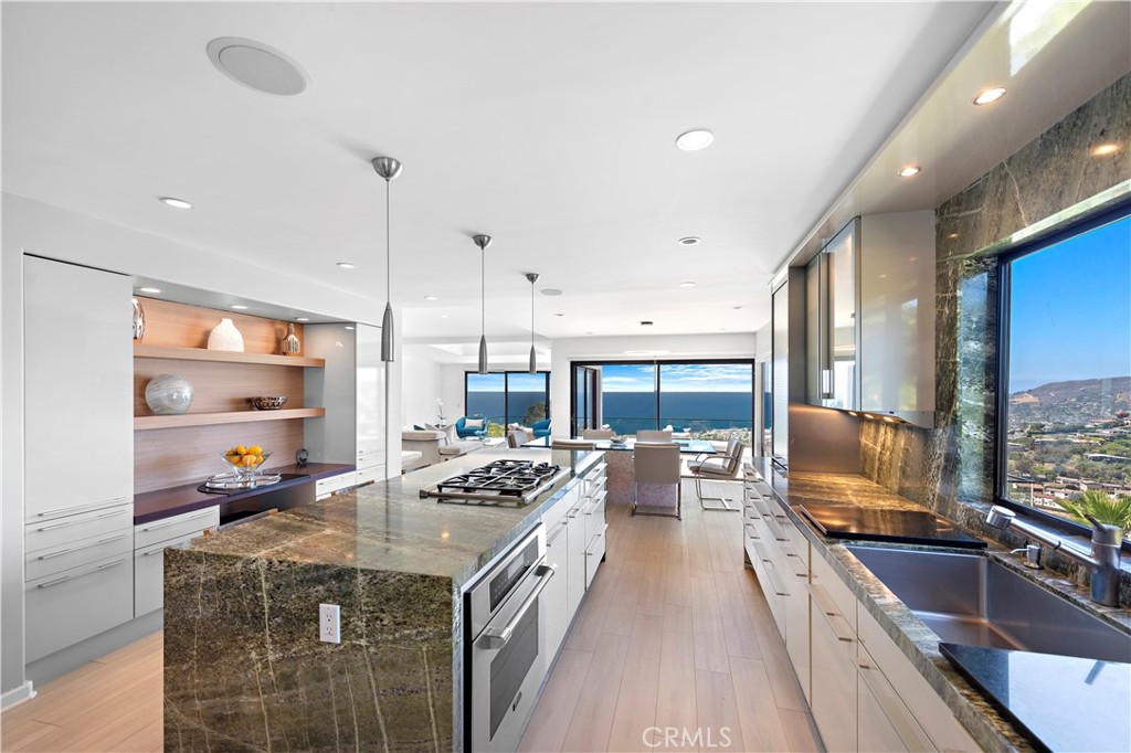 Summit Ridge (SR) - Residential Lease