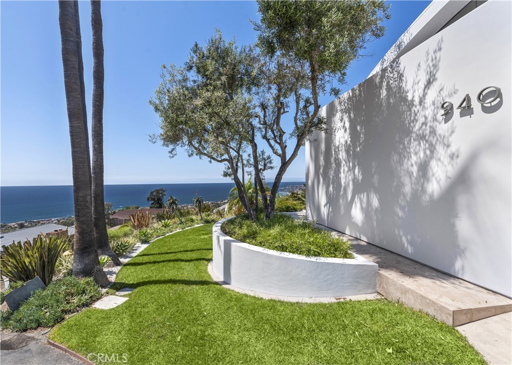 Summit Ridge (SR) - Residential Lease