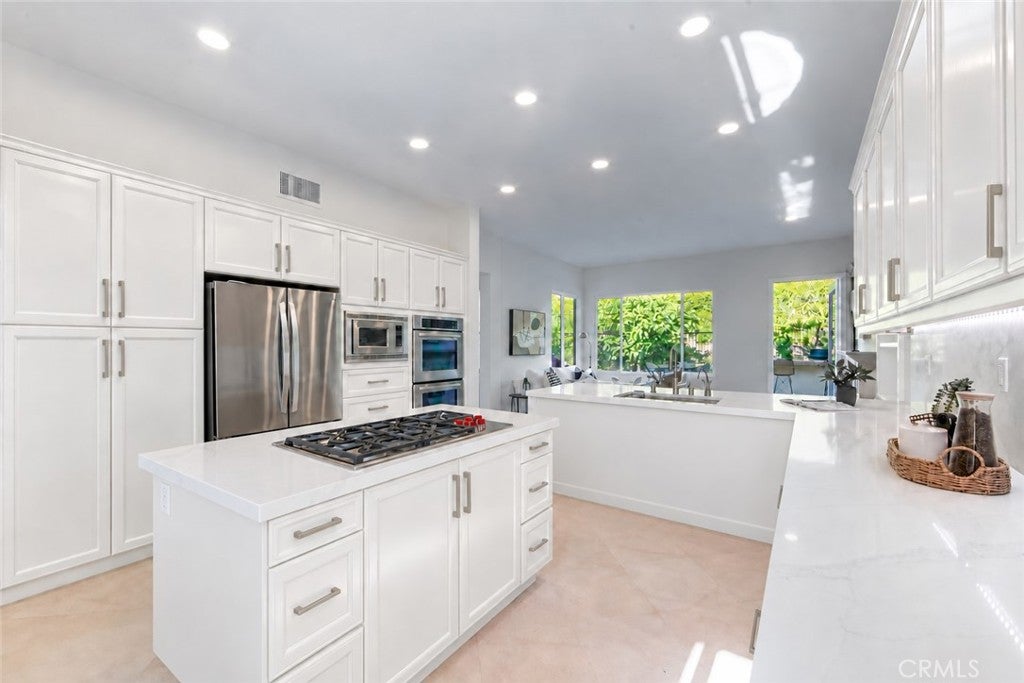 14 Pavona, Newport Coast CA 92657 - Photo 19