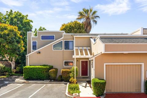 Photo of 1993 Plymouth Street #11, Mountain View, CA 94043 (MLS # ML82039633)