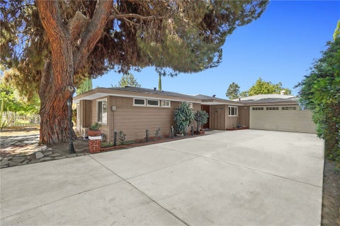 Photo of 4639 Santa Anita Avenue, El Monte, CA 91731 (MLS # WS26204895)