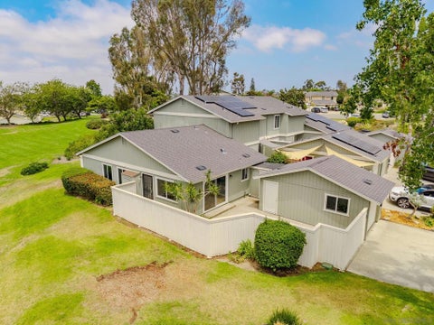 Photo of 1809 Eastwood LN, Encinitas, CA 92024 (MLS # 260019370SD)