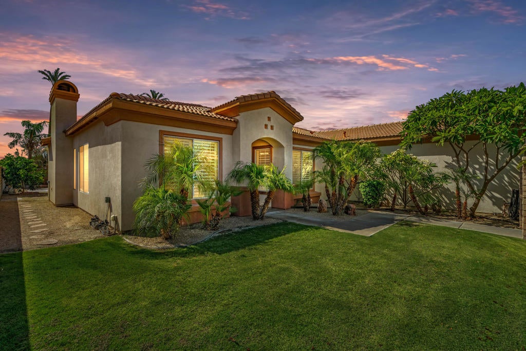 43798 Parkway Esplanade E