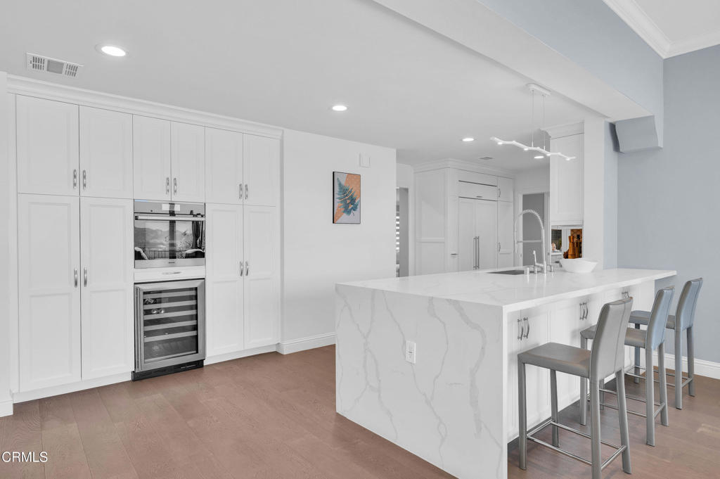320 Starlane Drive
