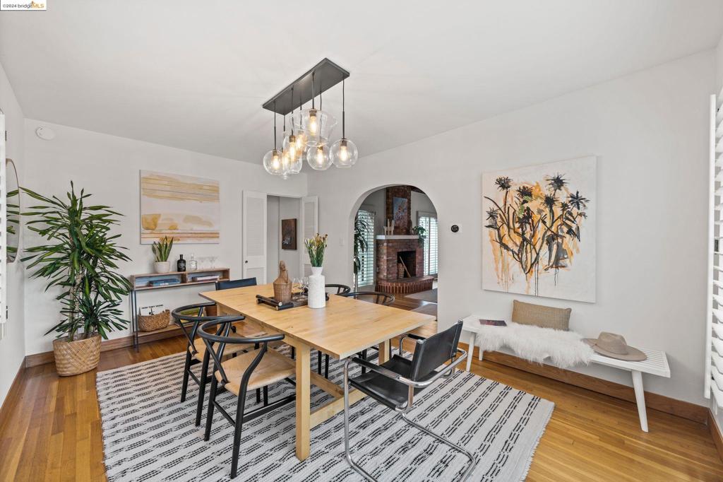 UPPER ROCKRIDGE - Residential