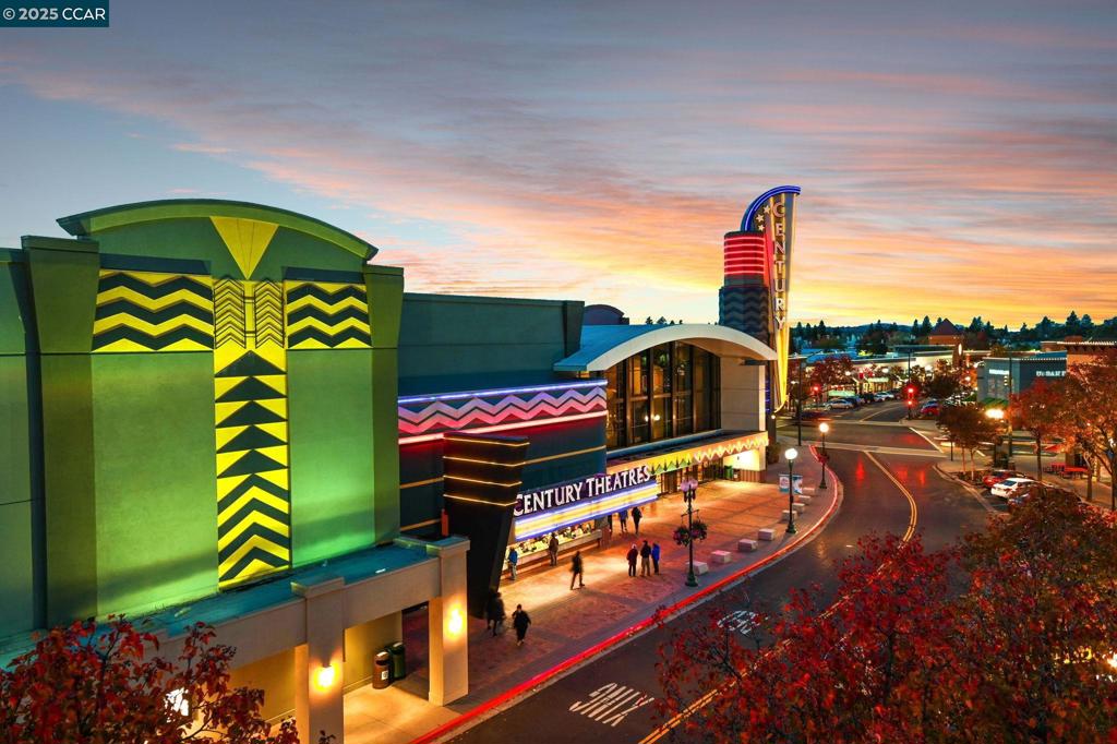 GREGORY GARDENS - Residential