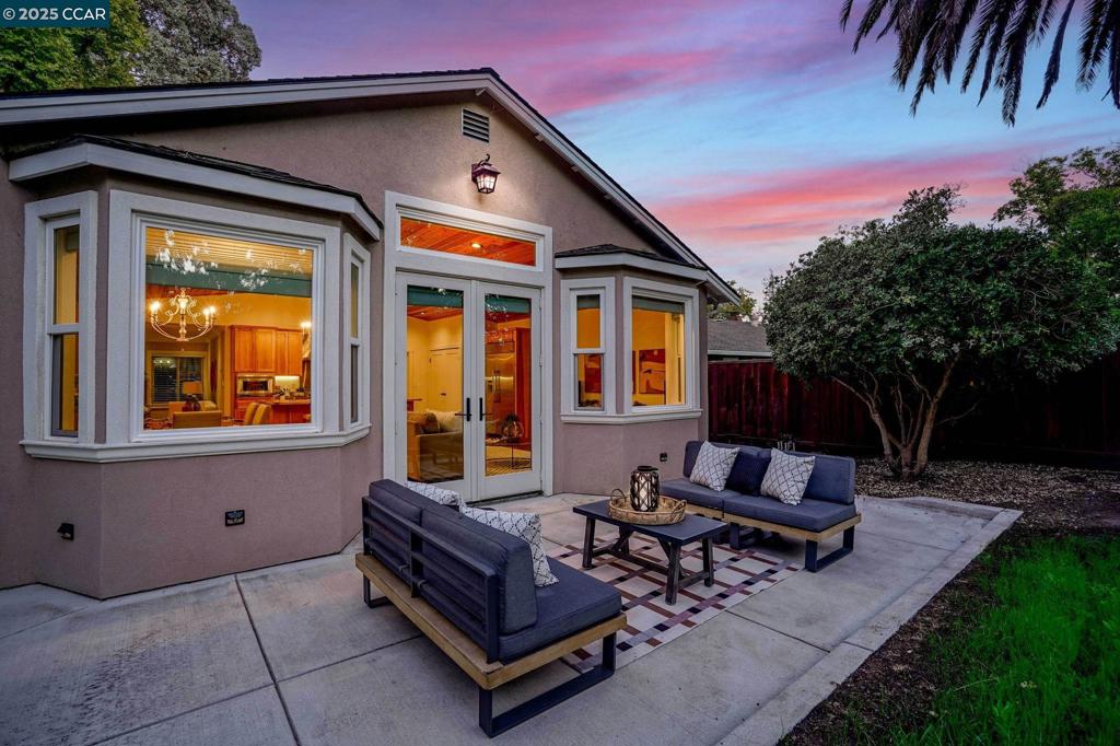 GREGORY GARDENS - Residential