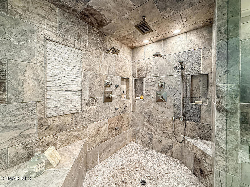 Country Club Estates NR-785 - 785 - Residential