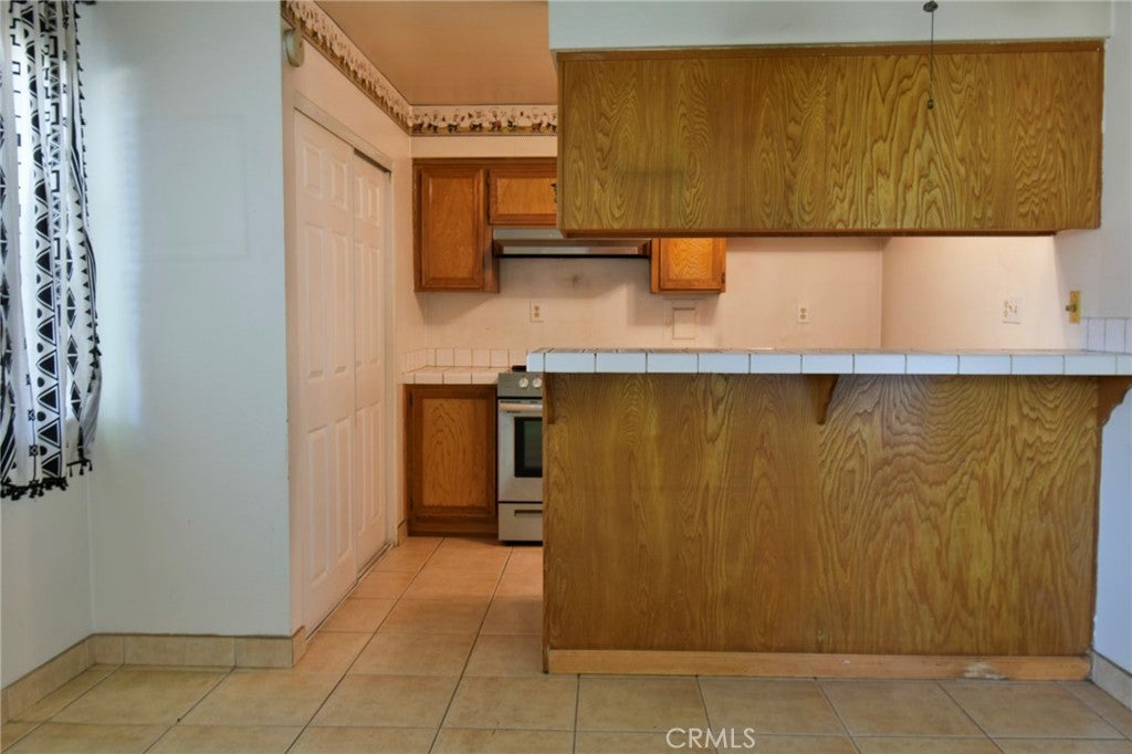 3041 Knollwood