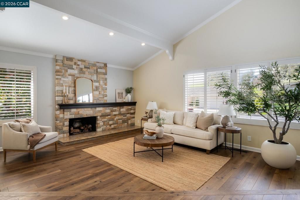 Photo of 855 Columbine Ct Ct, Danville, CA 94526 (MLS # 41126792)