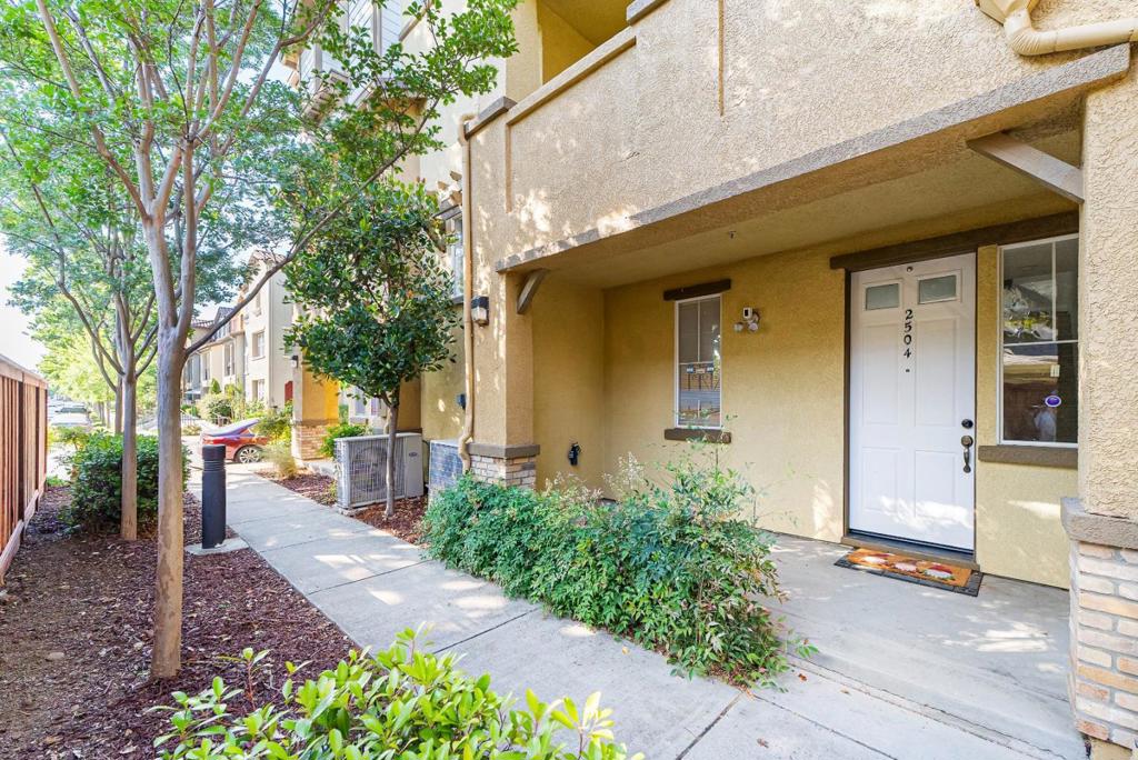 This stylish three-story townhome is tucked away on a private street, offering a quiet and tranquil setting in a central location. It features 3 bedrooms and 3 full bathrooms, including a spacious master suite with a large walk-in closet. Each bedroom has its own private bathroom, providing comfort and convenience for all residents.The home is ideally situated within walking distance of the Light Rail Station, Target, and Merryhill Elementary School. It's also just a short drive to Sprouts, Costco, Ranch 99, and the Great Mall. With easy access to BART, VTA, and highways 101 and 680, commuting is a breeze. The property is also in close proximity to major tech employers such as Tesla, Google, and Apple's North San Jose campus.