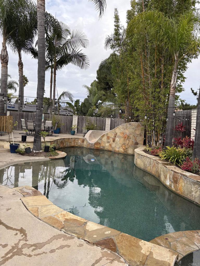 4208 Park Drive