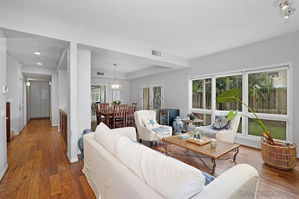 20 Pine Ct