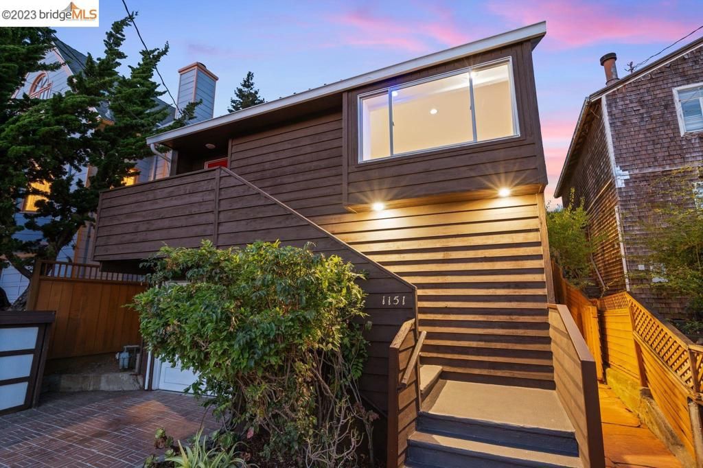 listing image 130720824138553602213