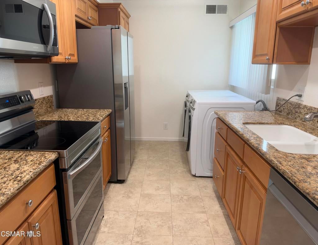 4720 Park Granada 210