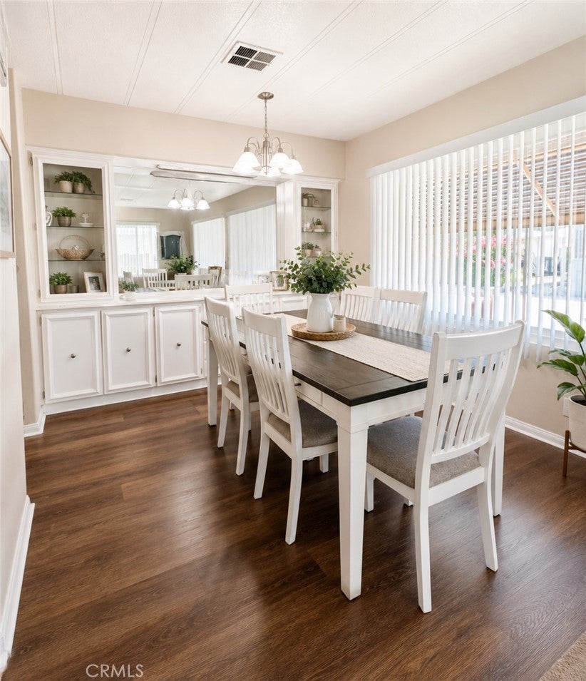 2205 W Acacia Avenue 137