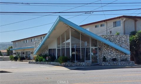 Photo of 4126 W Sepulveda Boulevard, Torrance, CA 90505 (MLS # WS26055588)