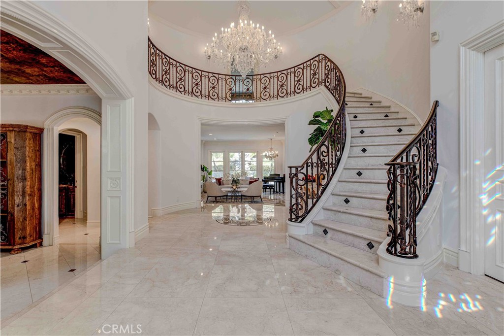 Properties 2 805 Greenridge Drive