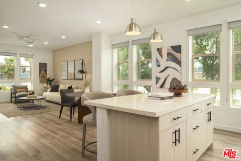 Photo of 2700 N Current Way, Los Angeles, CA 90031 (MLS # 26668987)
