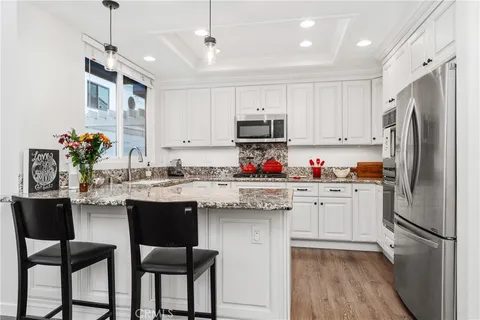 19451 Pompano Lane Unit 110, Huntington Beach, CA 92648 - MLS#: NP25235115