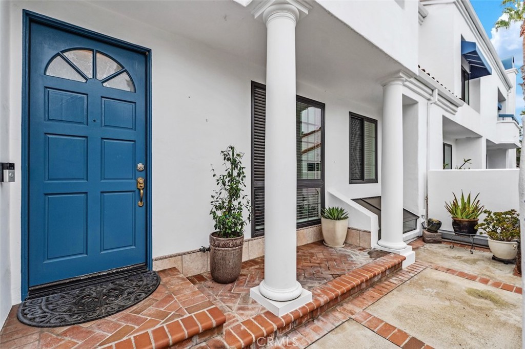 19451 Pompano Lane Lane 110