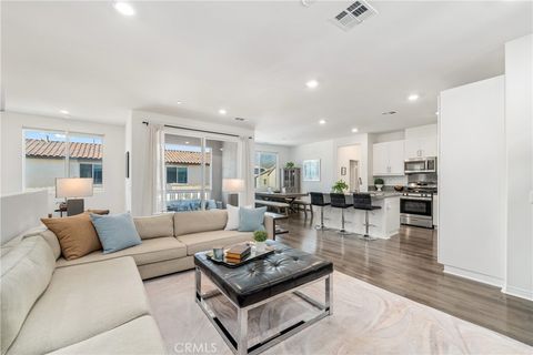 5253 Wildflower 1 Fontana CA 92336