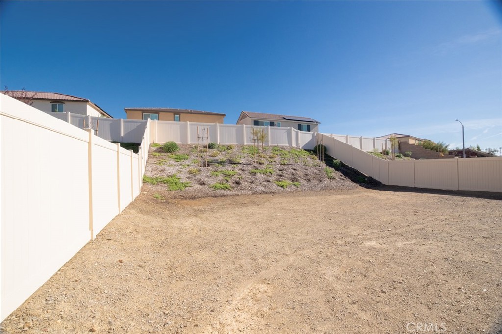 19536 Hanging Rock Rd.