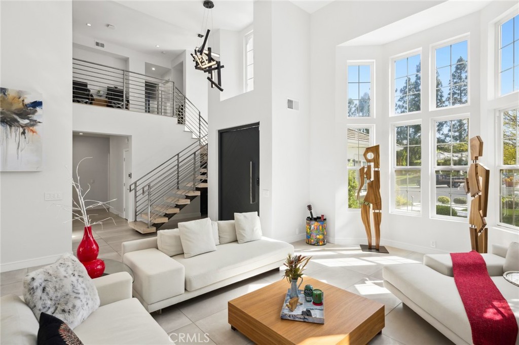 3 Bridgeport Road