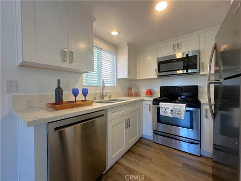 Photo of 119 S Lucia Avenue #4, Redondo Beach, CA 90277 (MLS # SB26193852)