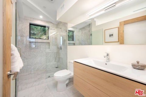 Tiny photo for 10519 Oaklawn Road, Los Angeles, CA 90064 (MLS # 26858325)