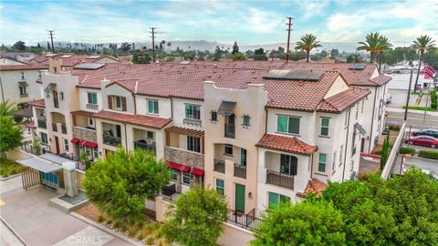 Photo of 125 Dove Lndg, Covina, CA 91722 (MLS # IG26224557)