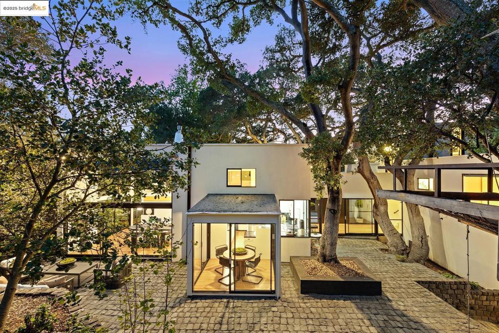 CLAREMONT - Residential