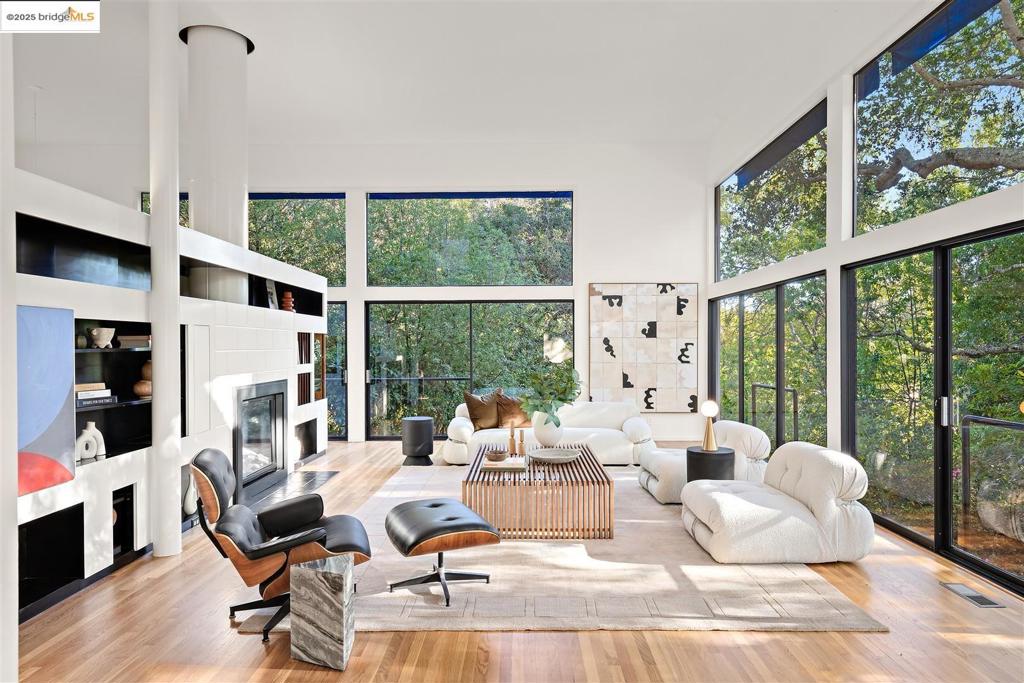 CLAREMONT - Residential