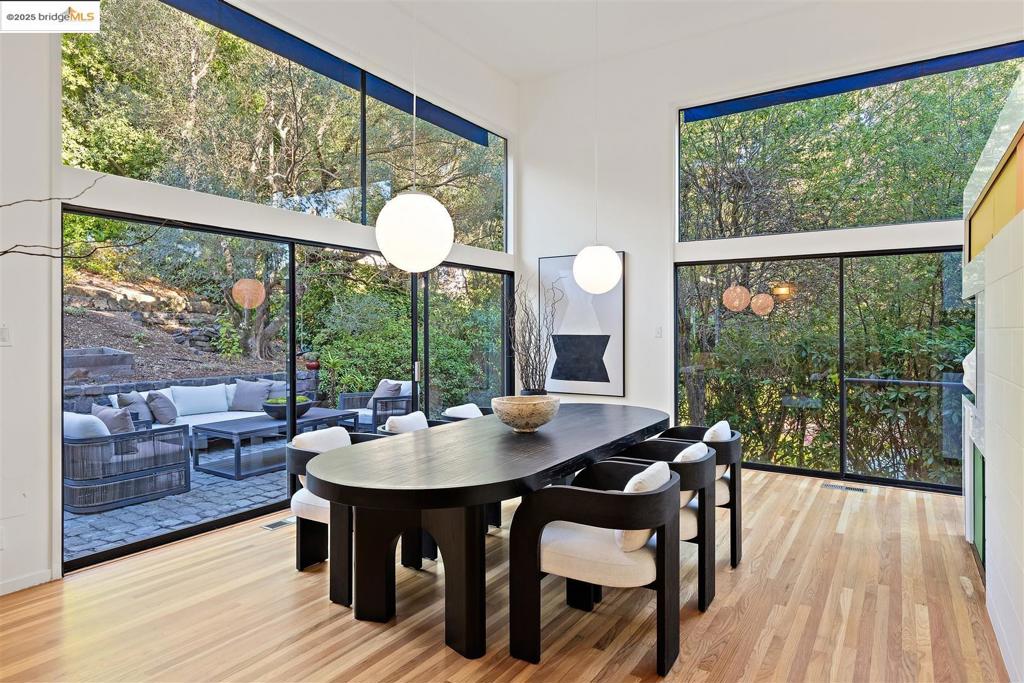 CLAREMONT - Residential