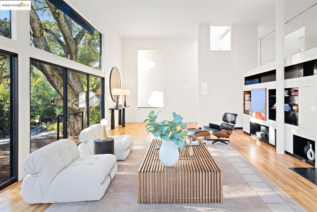 CLAREMONT - Residential